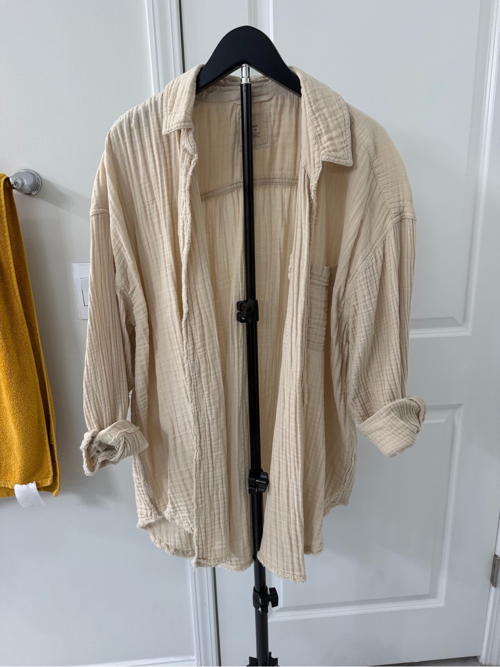 Aerie Cream Cotton Gauze Button Down Shirt Size M